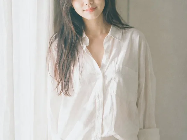 Minimalist Japanese Film Portrait preview image 1