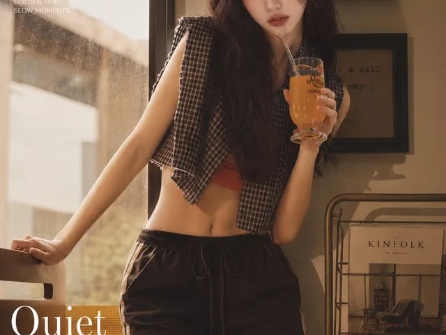 Amber Café Magazine Editorial - 1 preview image 1
